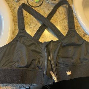 Shefit High Impact Bra